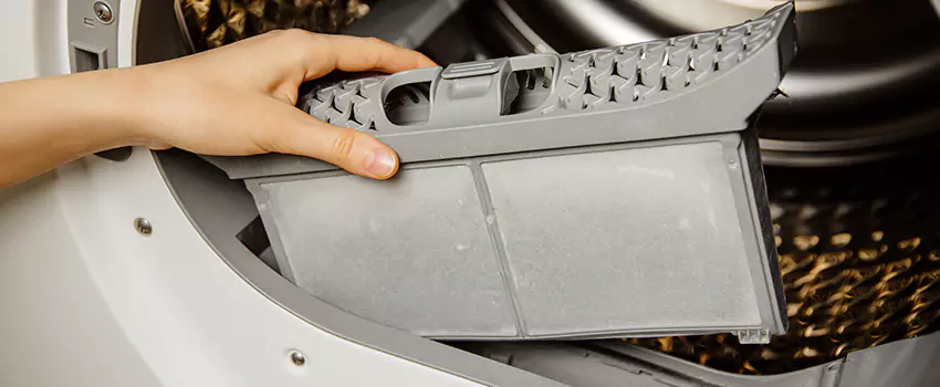 Signs Of A Clogged Dryer Lint Trap in Milton, Massachusetts